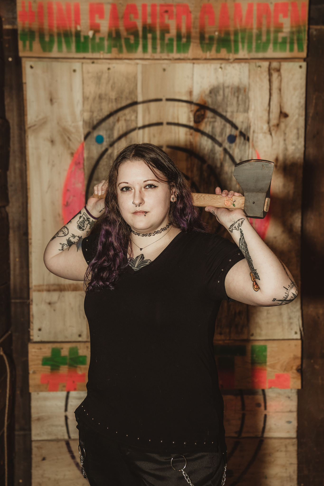 Axe Throwing League in Kingsland The Living Lenz
