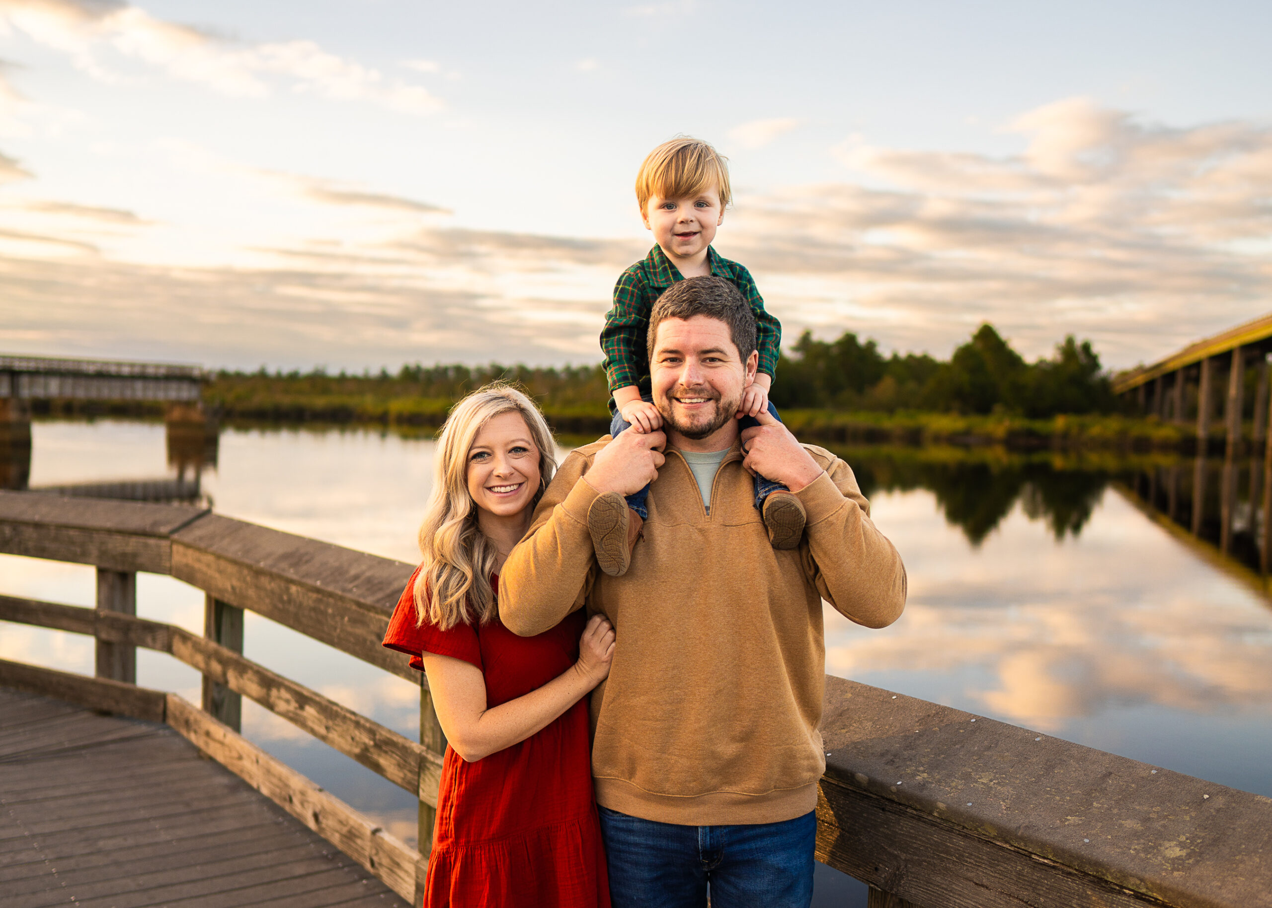 Inside reasons from a family photographer why the Woodbine Riverwalk is the perfect location for a family session