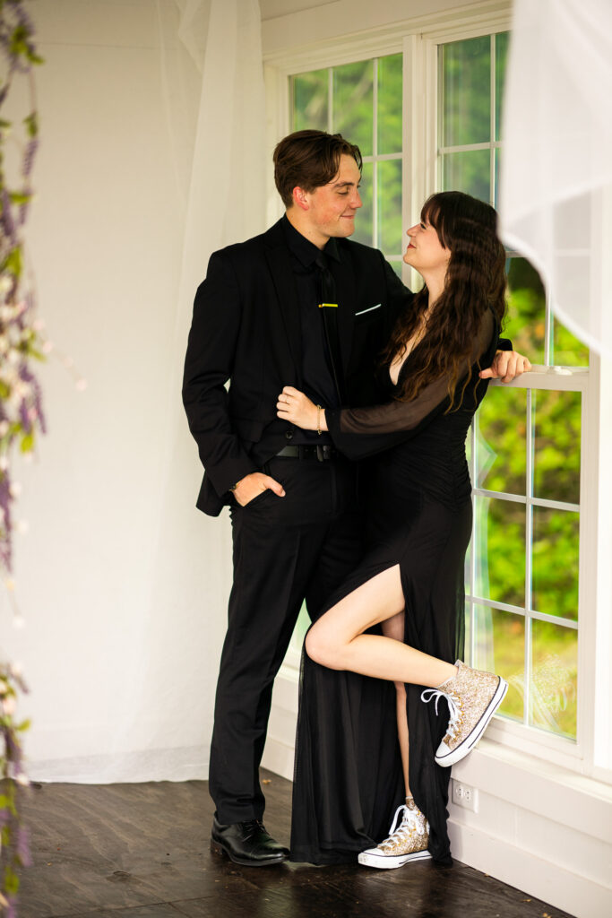 Prom pictures in a white cottage